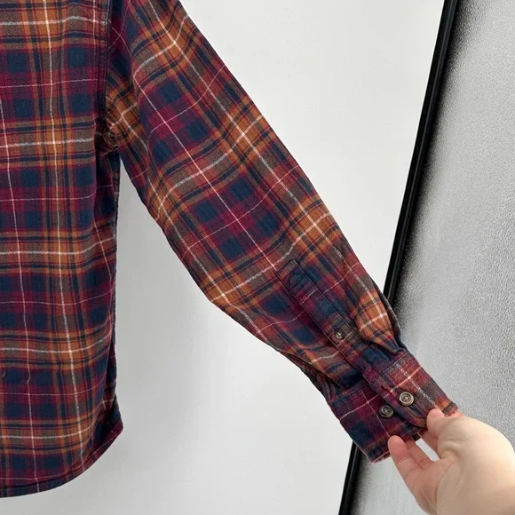 Eddie Bauer Outdoor Timeless Men's Checkered Flannel Shirt Burgundy/Navy SzS - Picture 10 of 14